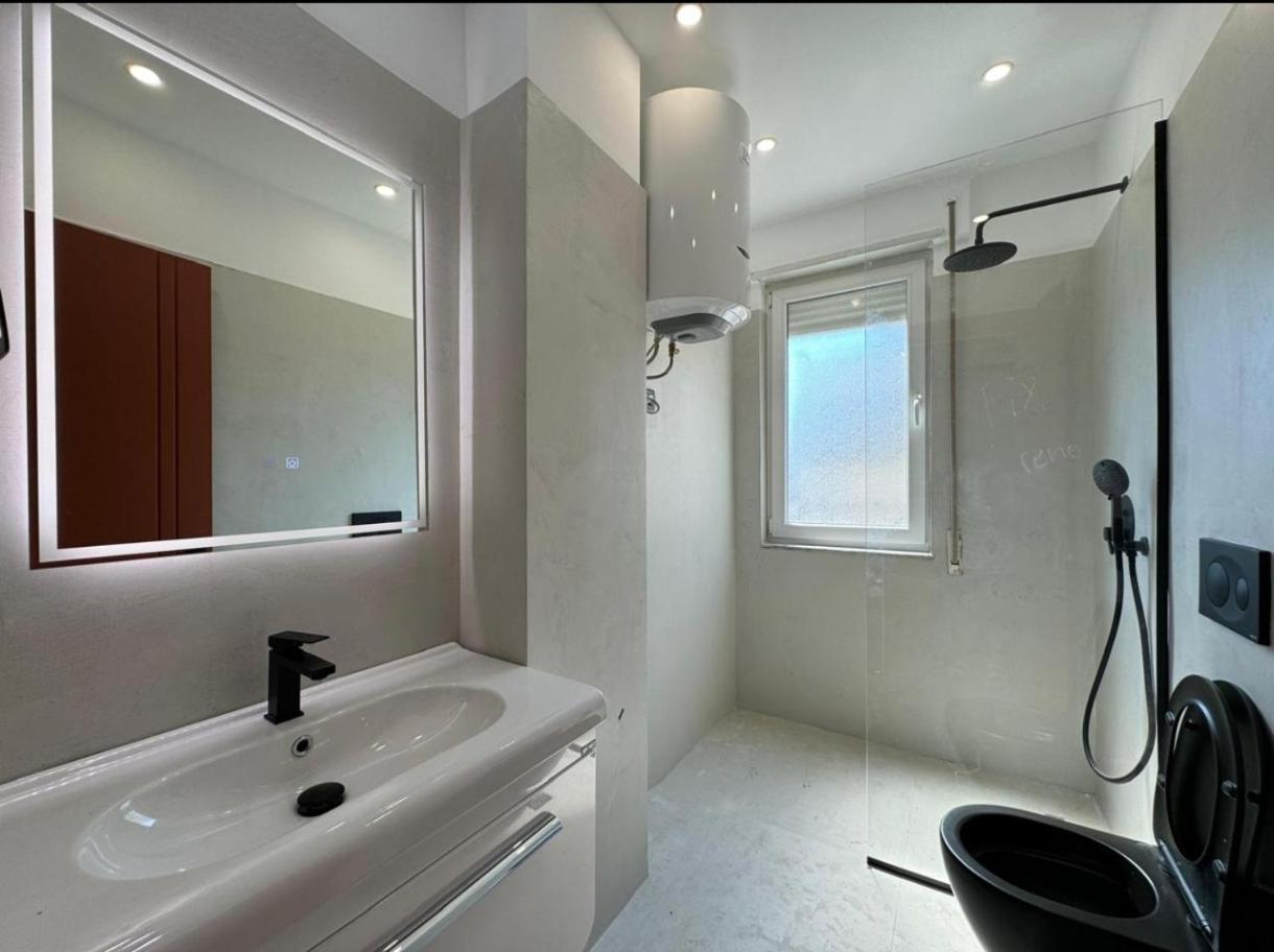 Botanic View Apartment Tirana